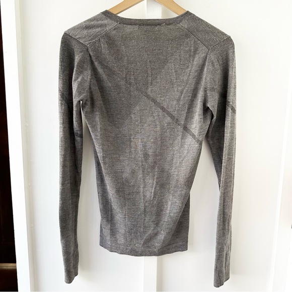 BURBERRY BRIT grey plaid wool sweater - Picture 2 of 4